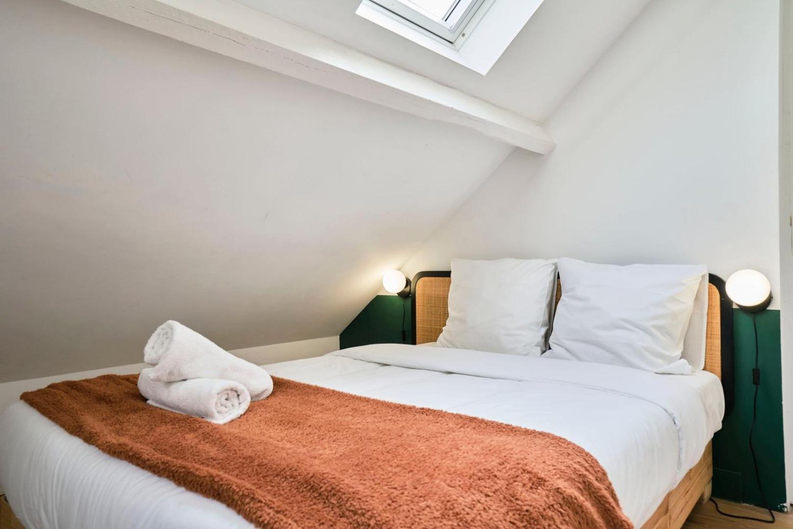 Duplex 2 Bedrooms 2 Bath Lille Exterior photo